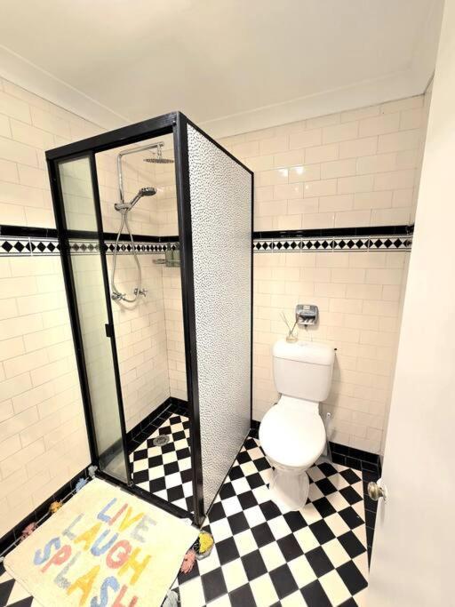 Pirrama House * Sydney